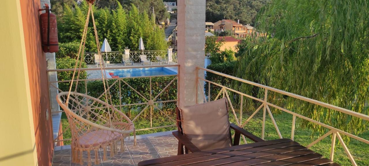 Villa Grecia リアパデス エクステリア 写真