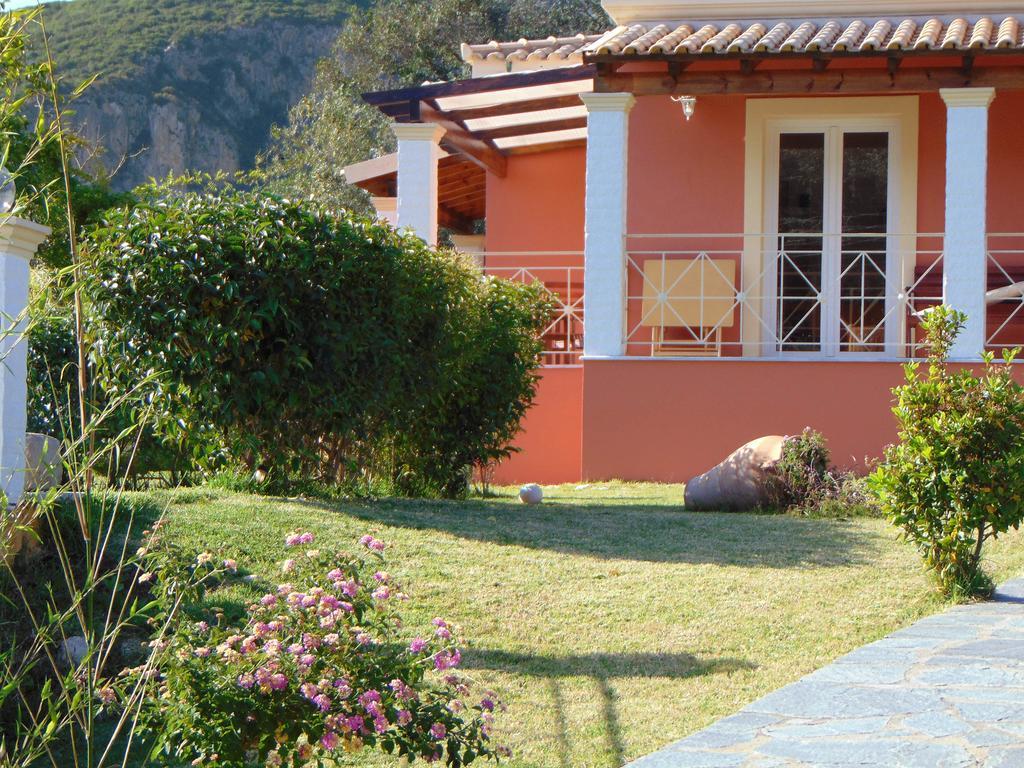 Villa Grecia リアパデス エクステリア 写真